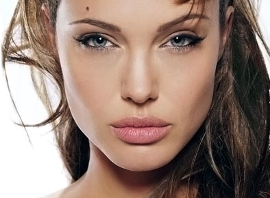 Angelina Jolie 11.jpeg